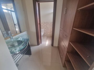 Casa en venta en La Martina, Duran  GenF