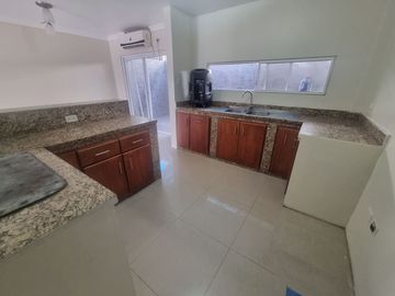 Casa en venta en La Martina, Duran  GenF