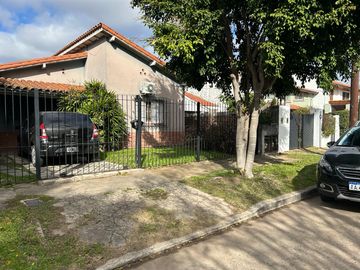 PARA REFACCIONAR! Excelente lugar