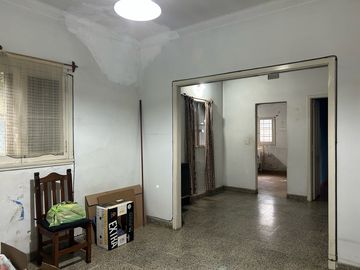 PARA REFACCIONAR! Excelente lugar