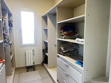 Casa en venta, vista a laguna. Barrio Cerrado San Matías, Escobar