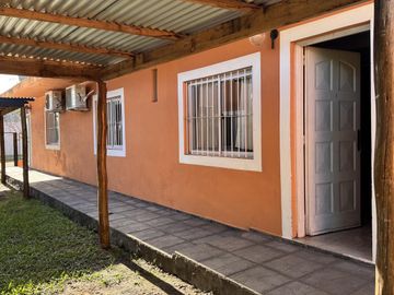 Casa con 3 Departamentos en Colón Entre Ríos