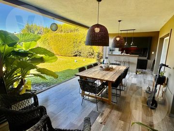 Casa en venta - Barrio Don Joaquin, Canning