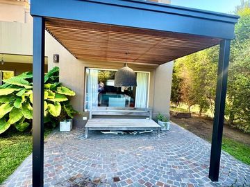 Casa en venta - Barrio Don Joaquin, Canning