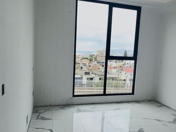 Departamento en Venta – Mezquitán Country