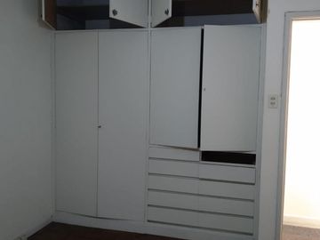 PH en venta - 3 Dormitorios 2 Baños - La Plata