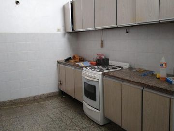 PH en venta - 3 Dormitorios 2 Baños - La Plata