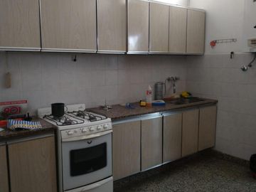 PH en venta - 3 Dormitorios 2 Baños - La Plata