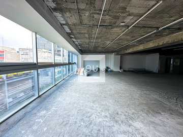 Oficinas en RENTA – Calle de Viena, Colonia Juárez