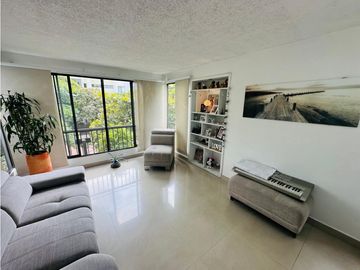 VENDO HERMOSO APARTAMENTO EN MULTICENTRO