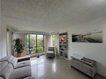 VENDO HERMOSO APARTAMENTO EN MULTICENTRO