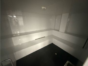 apartamento piso 8 en VALLE DEL LILI, Sur de Cali,