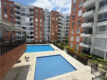 apartamento piso 8 en VALLE DEL LILI, Sur de Cali,