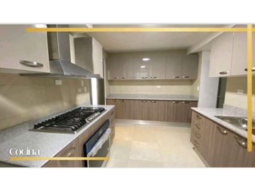 SEA CONFIABLE VENDE O ALQUILA APARTAMENTO PH LUMIERE 3 RECAMARAS