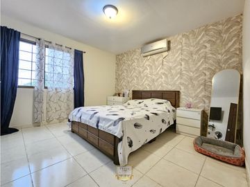 Casa en Venta en P.H. Quintas del Lago, Las Cumbres, Panamá Norte. ER
