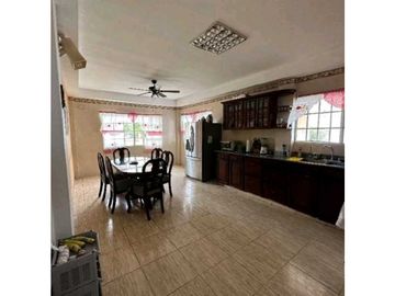 VENTA DE CASA EN DAVID URBANIZACION LAS PERLAS POR DEBAJO DEL AVALUO