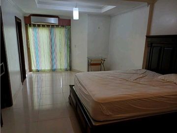 VENTA DE CASA EN DAVID LAS PERLAS  1,996 METROS