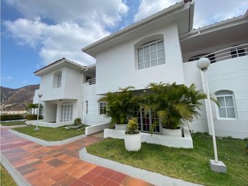Venta de casa Conjunto Rodadero Reservado