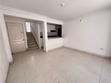 Venta OPORTUNIDAD de Casa 4 niveles Conjunto Cerrado