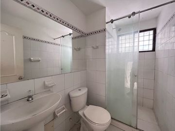 Venta OPORTUNIDAD de Casa 4 niveles Conjunto Cerrado