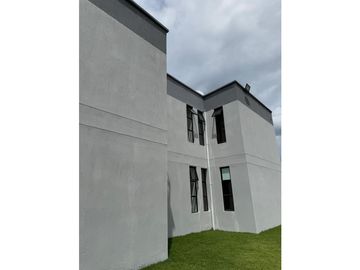Finca nueva de lujo en venta en parcelación - Santa Elena El Cerrito