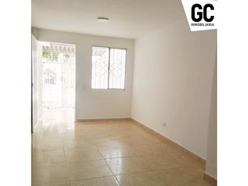 se vende casa - Altos de los robles , soledad