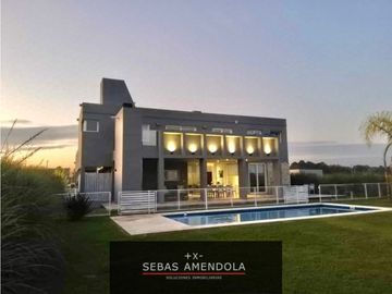 VENTA EXCELENTE CASA BARRIO LOS JUNCOS