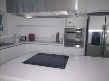 VENTA EXCELENTE CASA BARRIO LOS JUNCOS