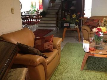 Casa  en Lomas de Vista Hermosa Cuernavaca - SOR-132-Fr*