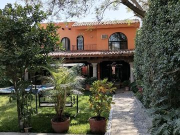 Casa  en Lomas de Vista Hermosa Cuernavaca - SOR-132-Fr*