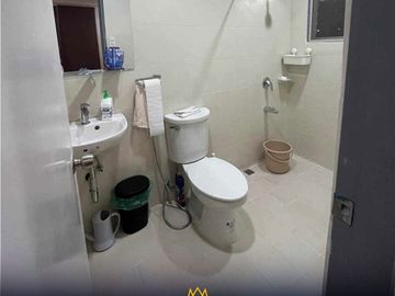 For Sale: Income Generating Commercial Property in Cubao, Quezon City