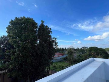 Duplex House For Sale in Tagaytay City-MC