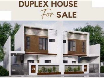 Duplex House For Sale in Tagaytay City-MC