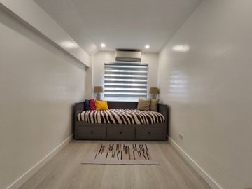 Pre-Owned House & Lot For Sale in Mendez Cavite-MC