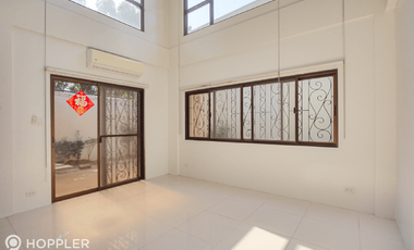 5BR House for Rent in Merville Subdivision, Parañaque - RR3456782