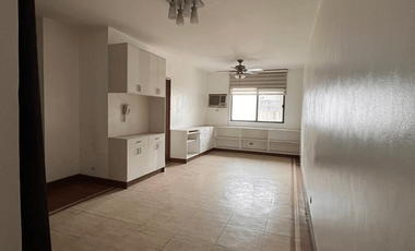 1BR Condo for Sale in Alpha Salcedo, Salcedo Village, Makati - RS4904081