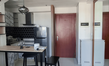 1BR Condo for Rent in Eton Residences, Legazpi Village, Makati - RR3042681