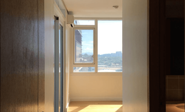 1BR Condo for Sale in Park Terraces, San Lorenzo Village, Makati - RS4916381