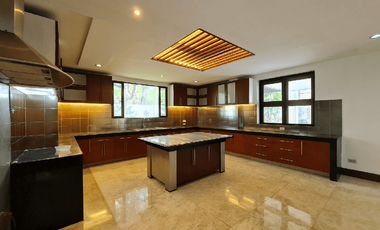 5BR House for Sale in Dasmariñas Village, Makati - RS4876182