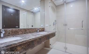 2BR Condo for Sale in Garden Towers, Legazpi Village, Makati - RS4912581