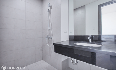 2BR Condo for Sale in Garden Towers, Legazpi Village, Makati - RS4912581
