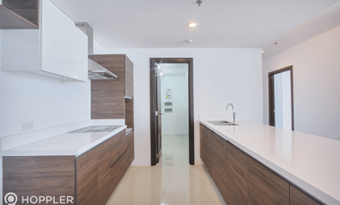 2BR Condo for Sale in Garden Towers, Legazpi Village, Makati - RS4912581