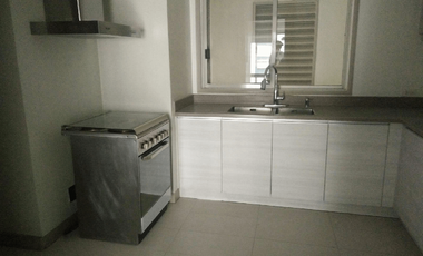 2BR Condo for Sale in Two Salcedo Place, Salcedo Village, Makati - RS4857881