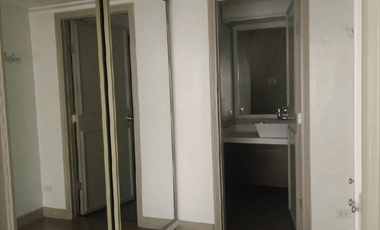 2BR Condo for Sale in Two Salcedo Place, Salcedo Village, Makati - RS4857881