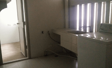 2BR Condo for Sale in Two Salcedo Place, Salcedo Village, Makati - RS4857881