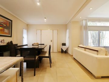 Venta Casa Chalet Villa Luzuriaga
