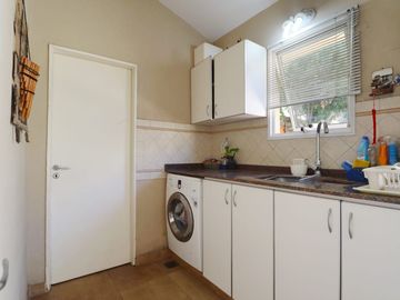 Venta Casa Chalet Villa Luzuriaga