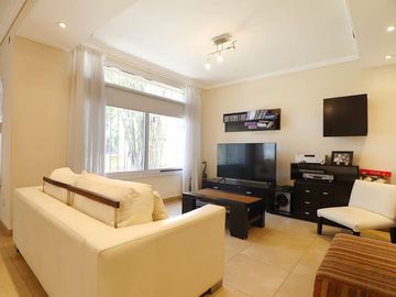 Venta Casa Chalet Villa Luzuriaga