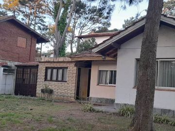 Casa en venta en Villa Gesell