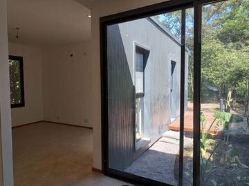 Casa - Venta - Garin - 3 domitorios